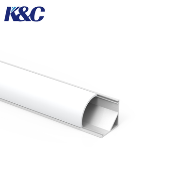 Goede prijs Op het oppervlak gemonteerde LED met een hoekprofiel van aluminium met een 45°-diffuser online