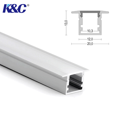 Goede prijs T3 van de het Profieluitdrijving van het Buialuminium Kanaal 20×13mm In een nis gezette Berijpte PC online