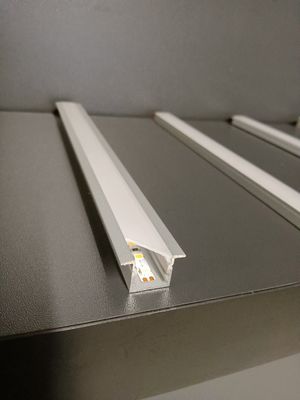 Buiuitdrijving 6063 T5 Geleid Strook In een nis gezet Kanaalzandstralen